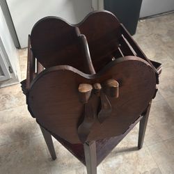 Magazine/book Holder 