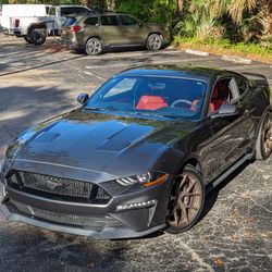 2019 Ford Mustang