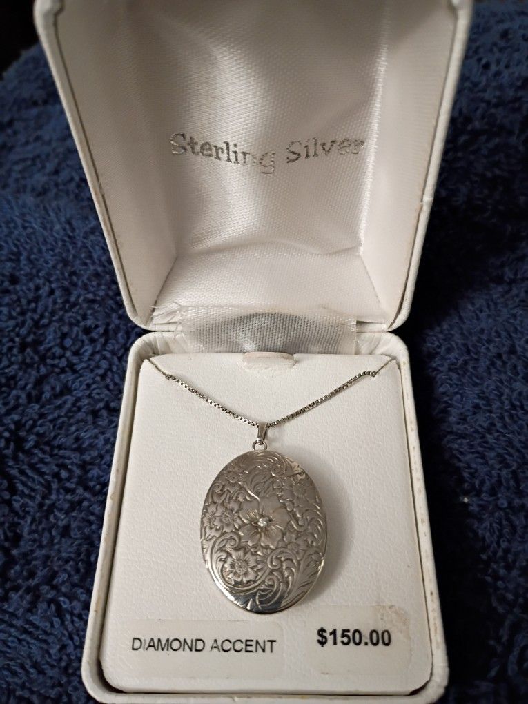 Locket