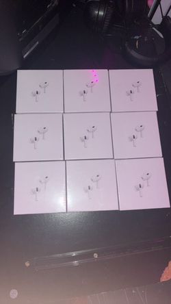 Apple AirPods Pro in Box