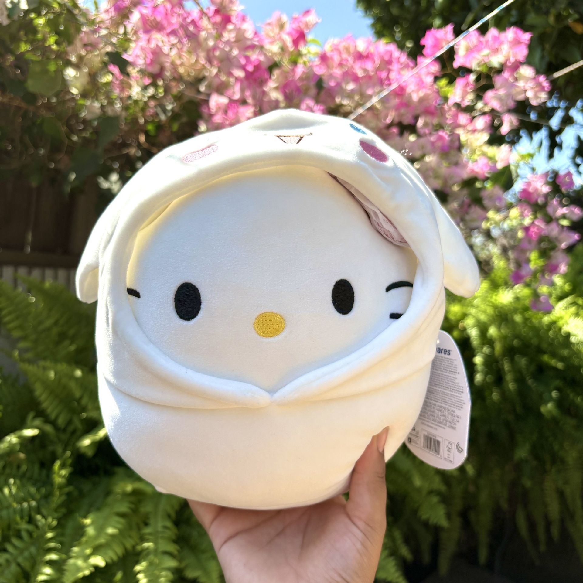 Hello Kitty Squishmallow