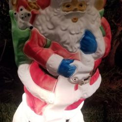 Santa's Best, Christmas Life Size, Xl Santa Claus with Large Bags Of Toys, Includes Light Cord, Outdoor Yard Decoration, Retired, Excellent Condition.