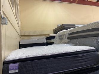 King mattress pillowtop