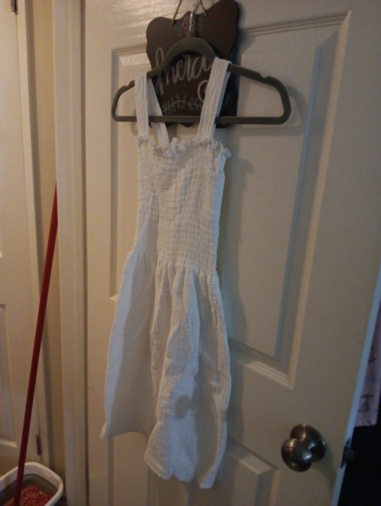 Girls White Dress Sise Med