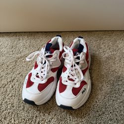 Fila sneakers women's size 6.5-7
