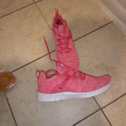 Pumas Never Worn