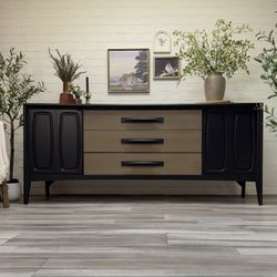 Free Delivery - Vintage MCM Dresser/Sideboard