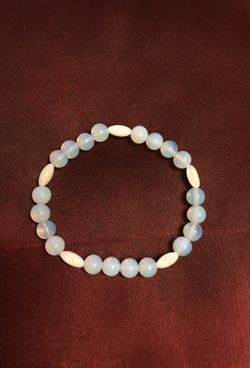 Moonstone with mother of pearl bracelet