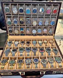 Automatic movement  Sapphire glass  Waterproof  More watches in stock