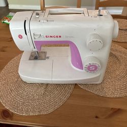 Singer Sewing Machine