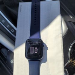 Apple Watch Series 8