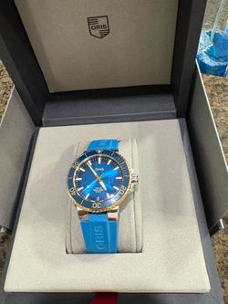 Oris Aquis Watch