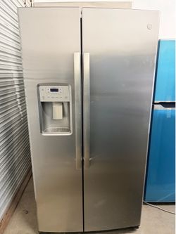 GE Side-by-Side Refrigerator
