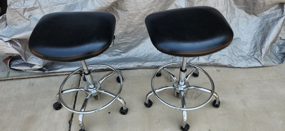 Black Bar Stools