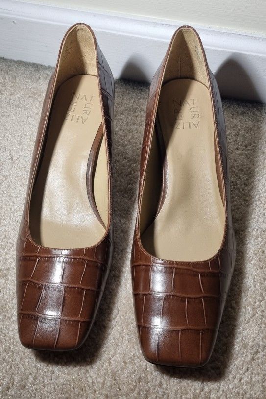 Naturalizer Karina square-toe pumps in brown croco leather. 