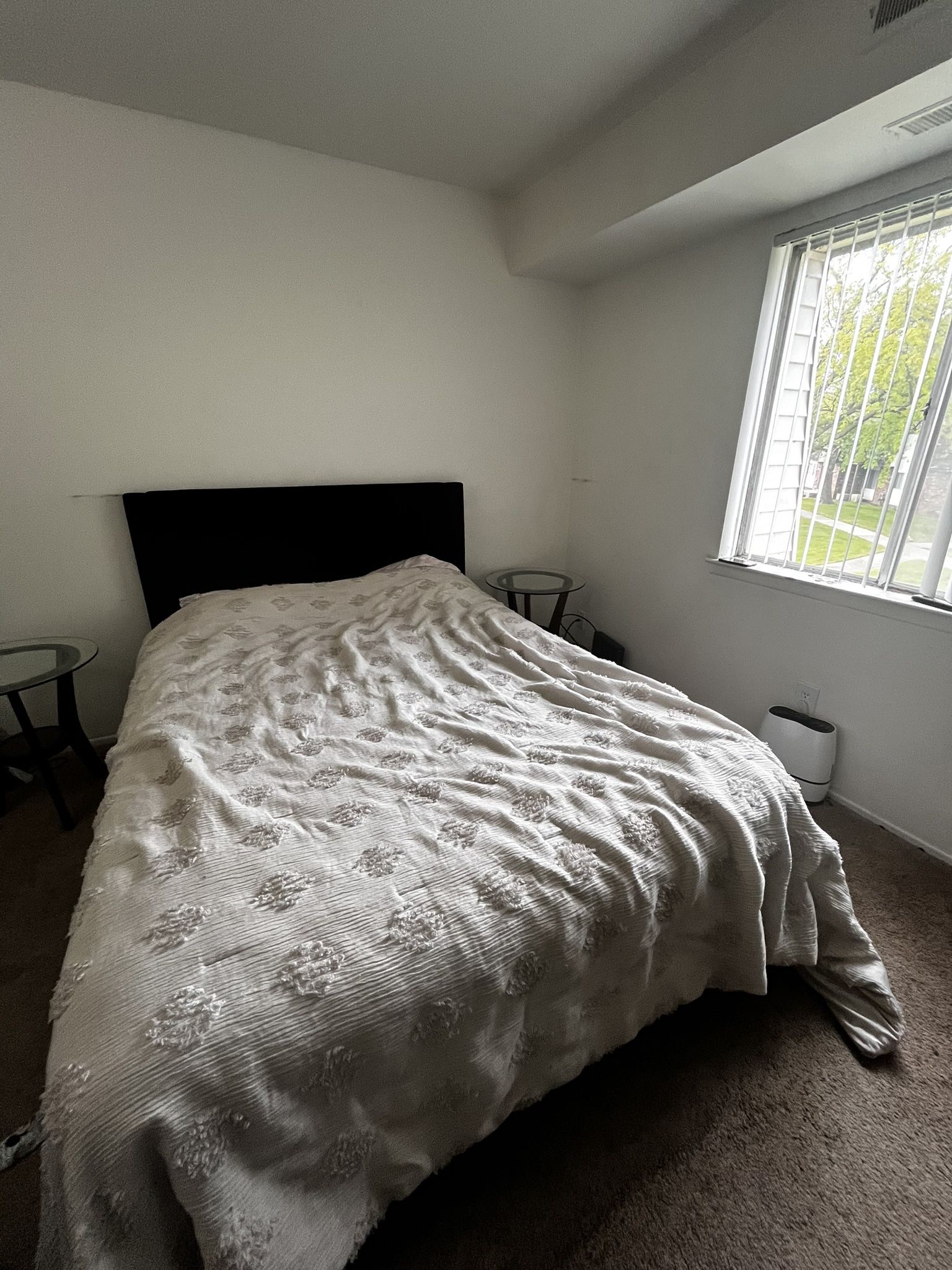 Queen size bed frame with mattress