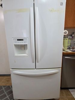 Kenmore refrigerator