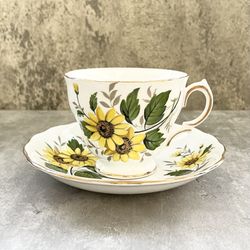 Vtg Royal Vale Bone China Ridgway Yellow Daisy Tea Cup Saucer England c1953