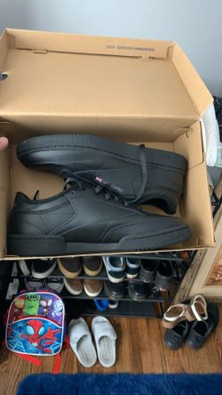 New Reeboks Size 11 Black