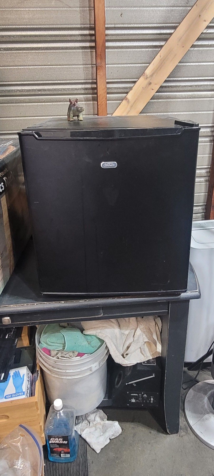 Mini Fridge
