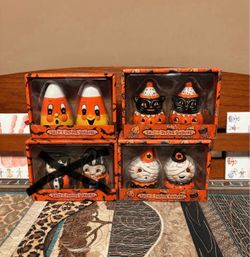 Johanna Parker Halloween Salt/Pepper Set, Post 2