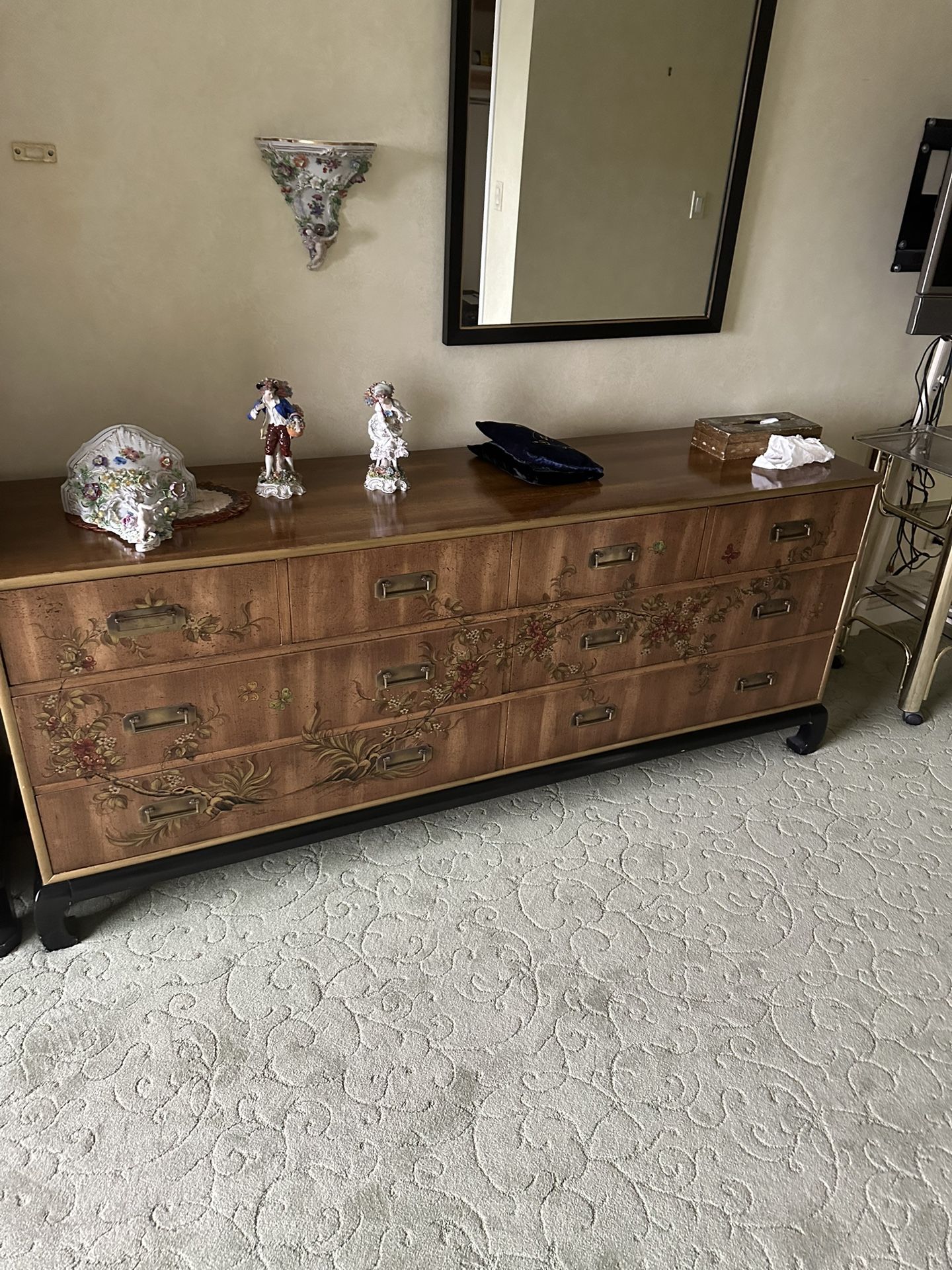 Antique bedroom set