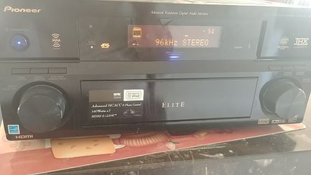 PIONEER RECEIVER 530W