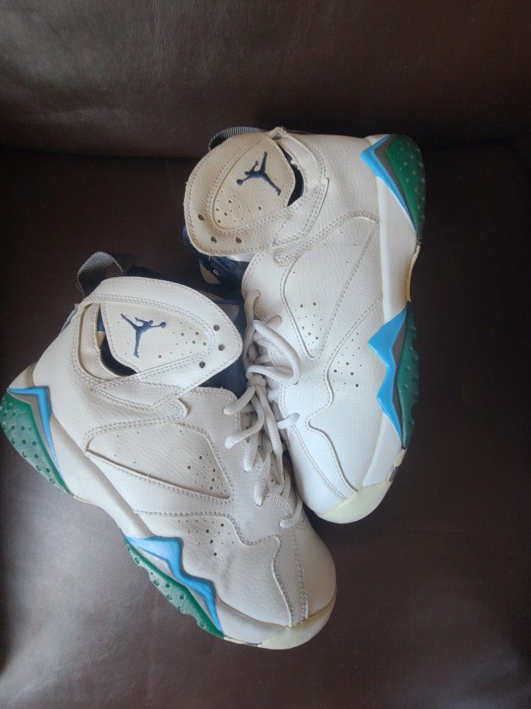 Air Jordan 7 Retro French Blue