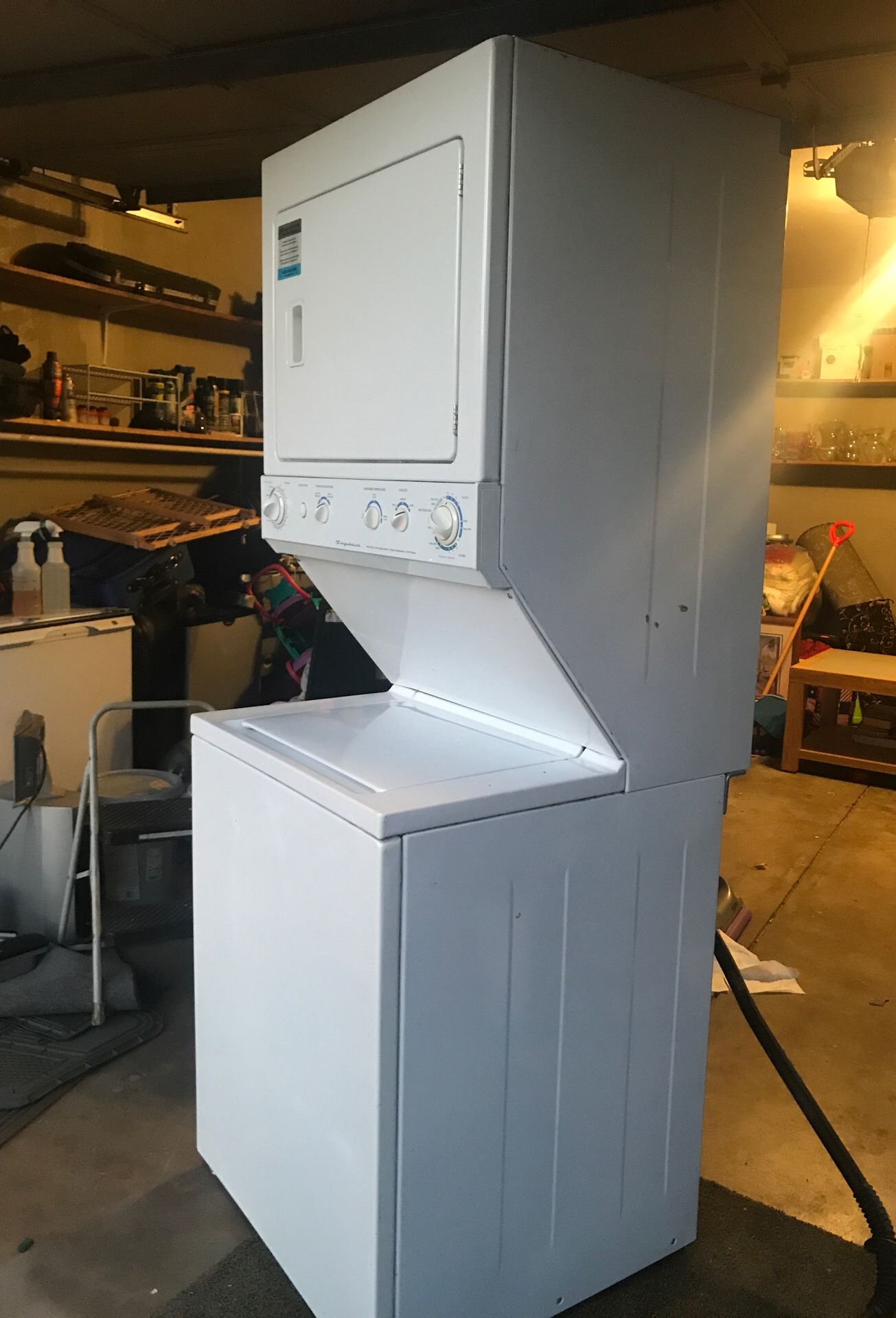 Frigidaire washer and dryer