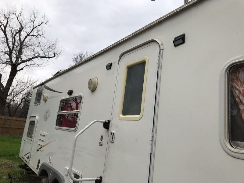2017 Survivor Forrest River Travel Trailer