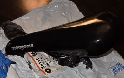 Brand new mongoose bike seat