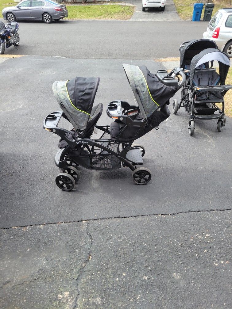 Baby Stroller  Sit And Stand Double Stroller 