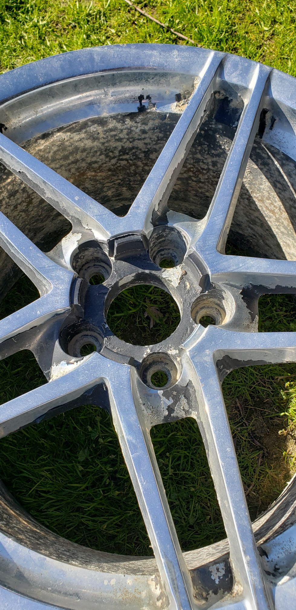 18×11in concave C6 Z06 wheels