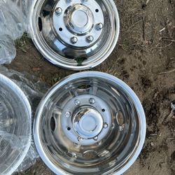 Selling a set of aluminum plates for Ford 350 New 4 Plate for $400.