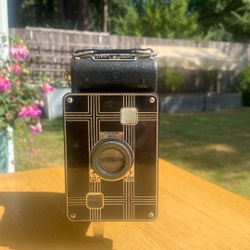 Jiffy Kodak Six-20 Camera