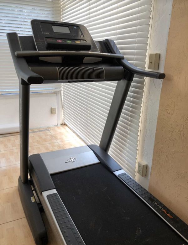 NordicTrack Treadmill for Sale in Boynton Beach, FL - OfferUp