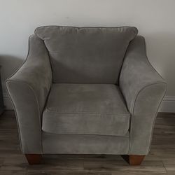 Accent chair
