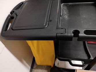 Black Plastic Janitorial Cleaning Cart