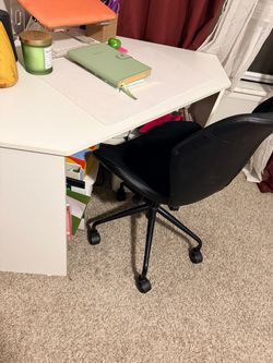 Corner Desk with Office Chair