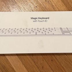 NEW Apple Magic Keyboard w/ Touch ID & Numeric Keypad White A3119