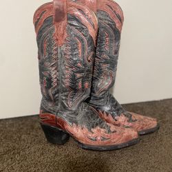 Corral Boots—Rustic Black/Red Eagle Snip Toe. Women’s Size 6