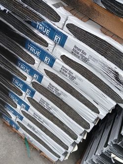 2nd class shingle roofing $28.5/bundle