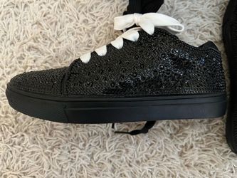 Size 12 girl Sneakers