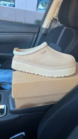 UGG Tasman Slipper ( Sand)