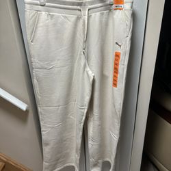 New With Tags ActiveWear/ Sweat Pants / Joggers Straight Leg 