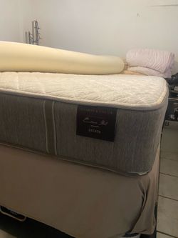 STEARNS & FOSTER MATTRESS