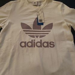 Womens adidas lilac tshirt nwt