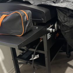 28' *NEW*Blackstone griddle brand new propane griddle w/brand new propane tank