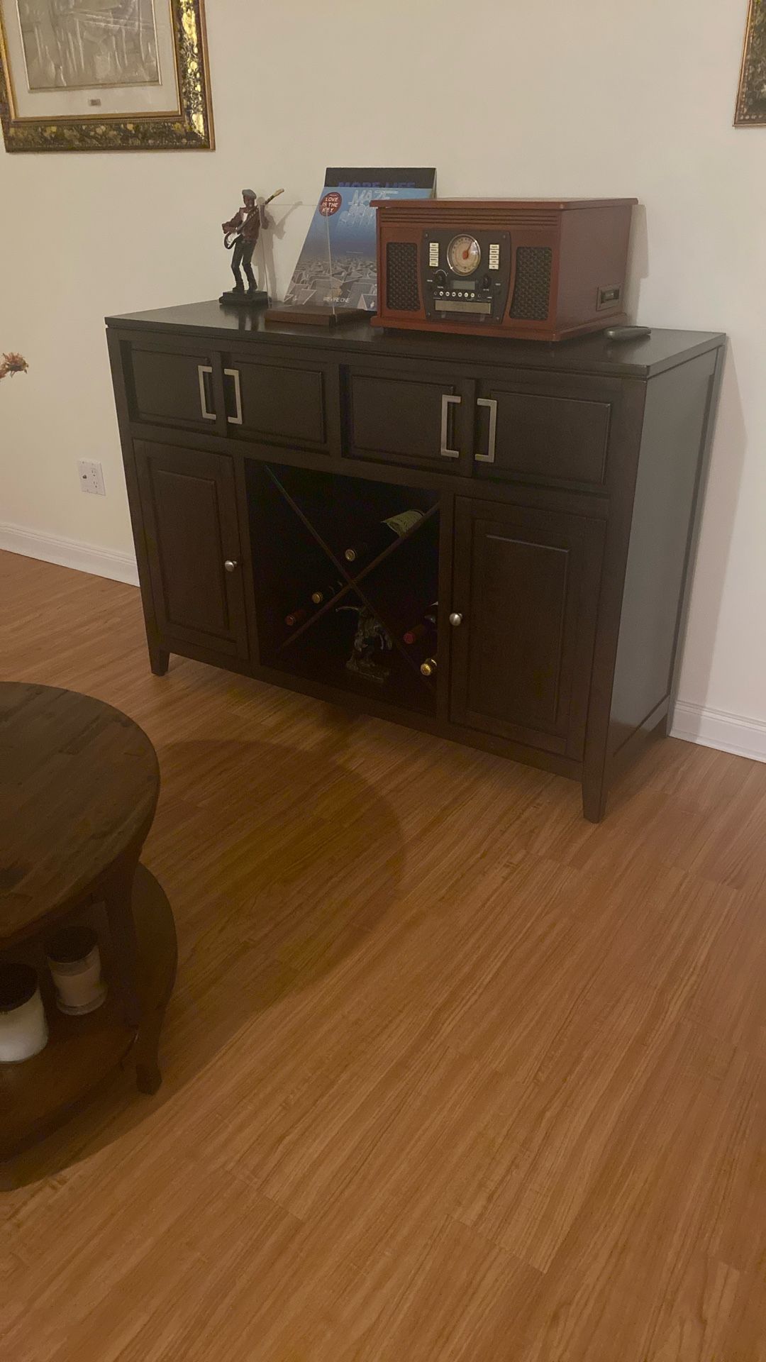 China Storage Cabinet with Wine Rack