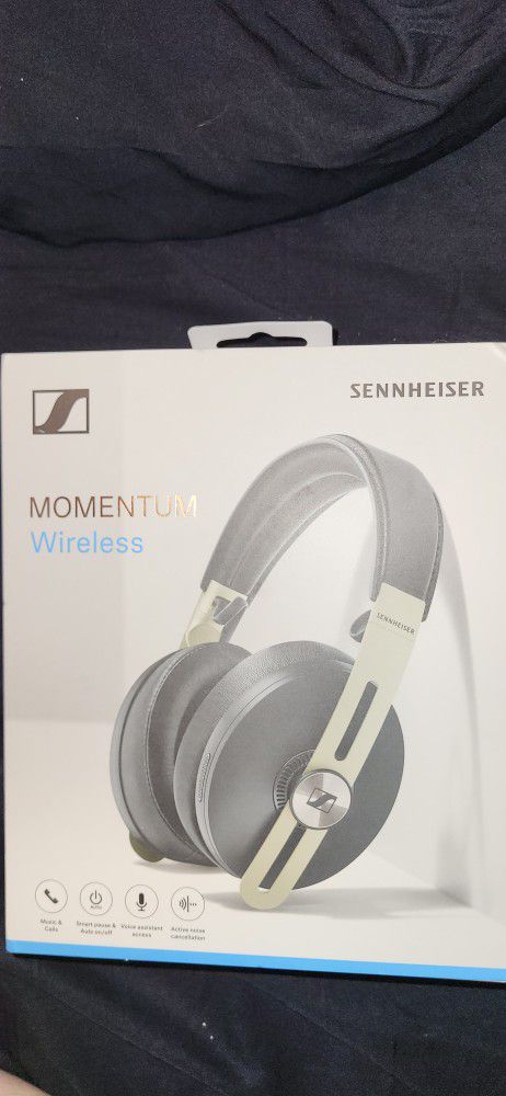 Sennheiser Momentum 3 Wireless Noise Canceling Headphones